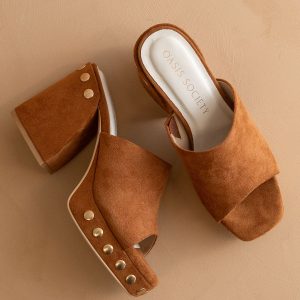 The Leona | Caramel Studded Platform Heel